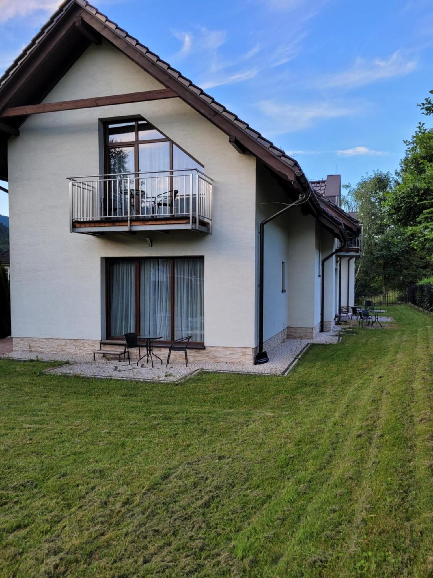 Apartamenty Pod Skrzycznem 슈차이르크 외부 사진