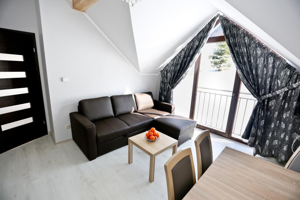 Apartamenty Pod Skrzycznem 슈차이르크 외부 사진