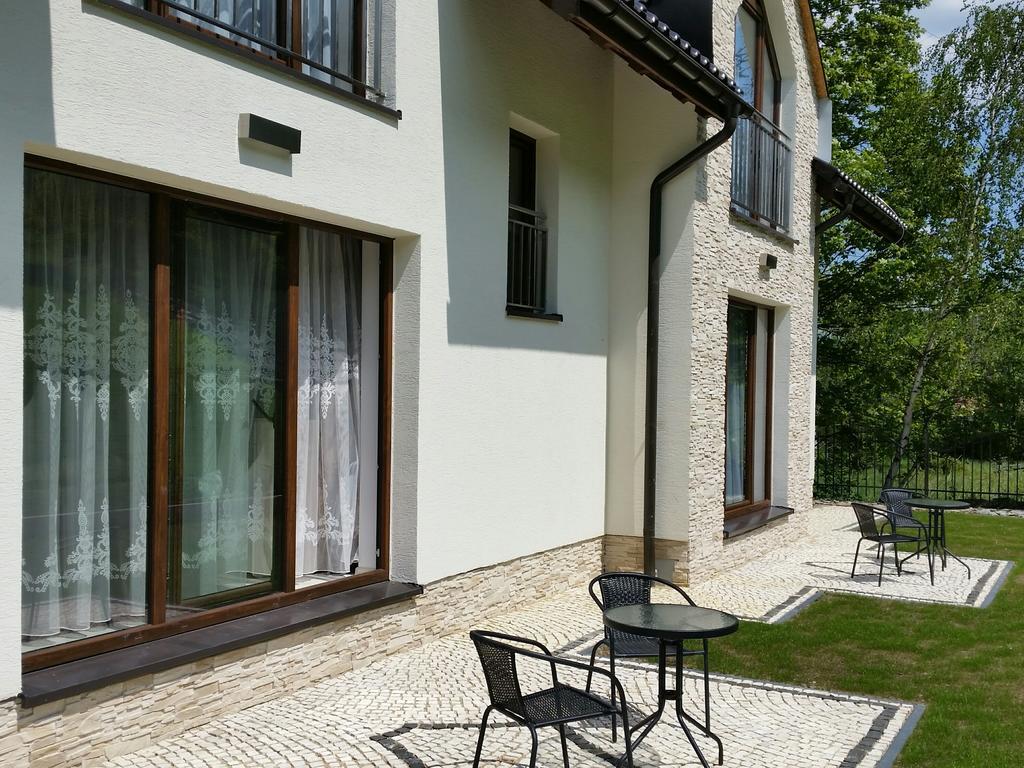 Apartamenty Pod Skrzycznem 슈차이르크 외부 사진