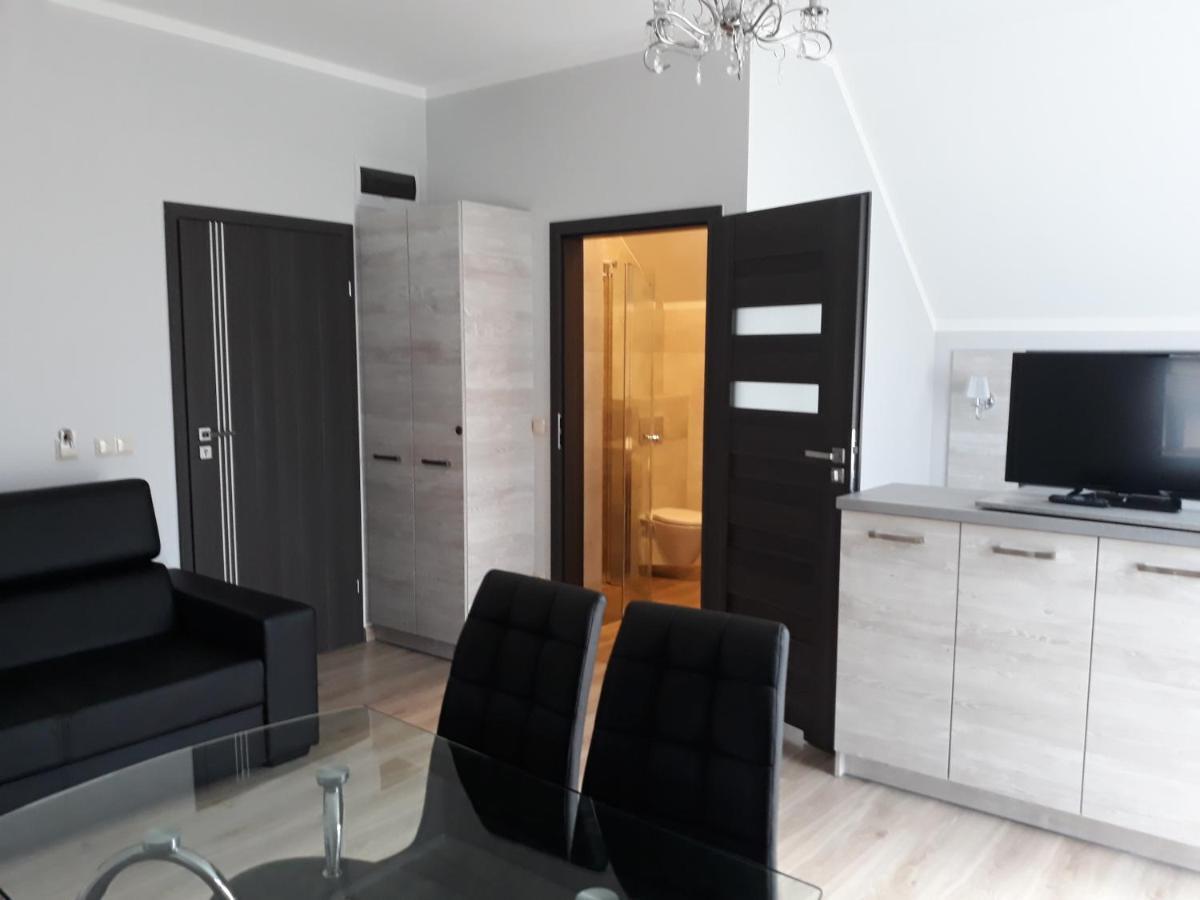 Apartamenty Pod Skrzycznem 슈차이르크 외부 사진